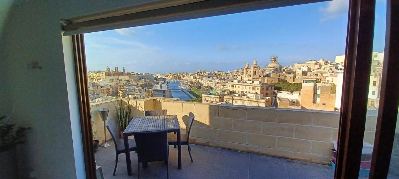 The View Penthouse Leilighet Cospicua Eksteriør bilde
