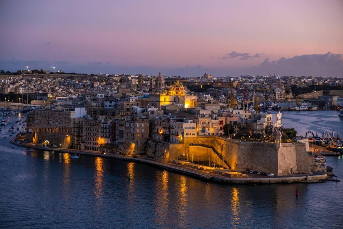 The View Penthouse Leilighet Cospicua Eksteriør bilde